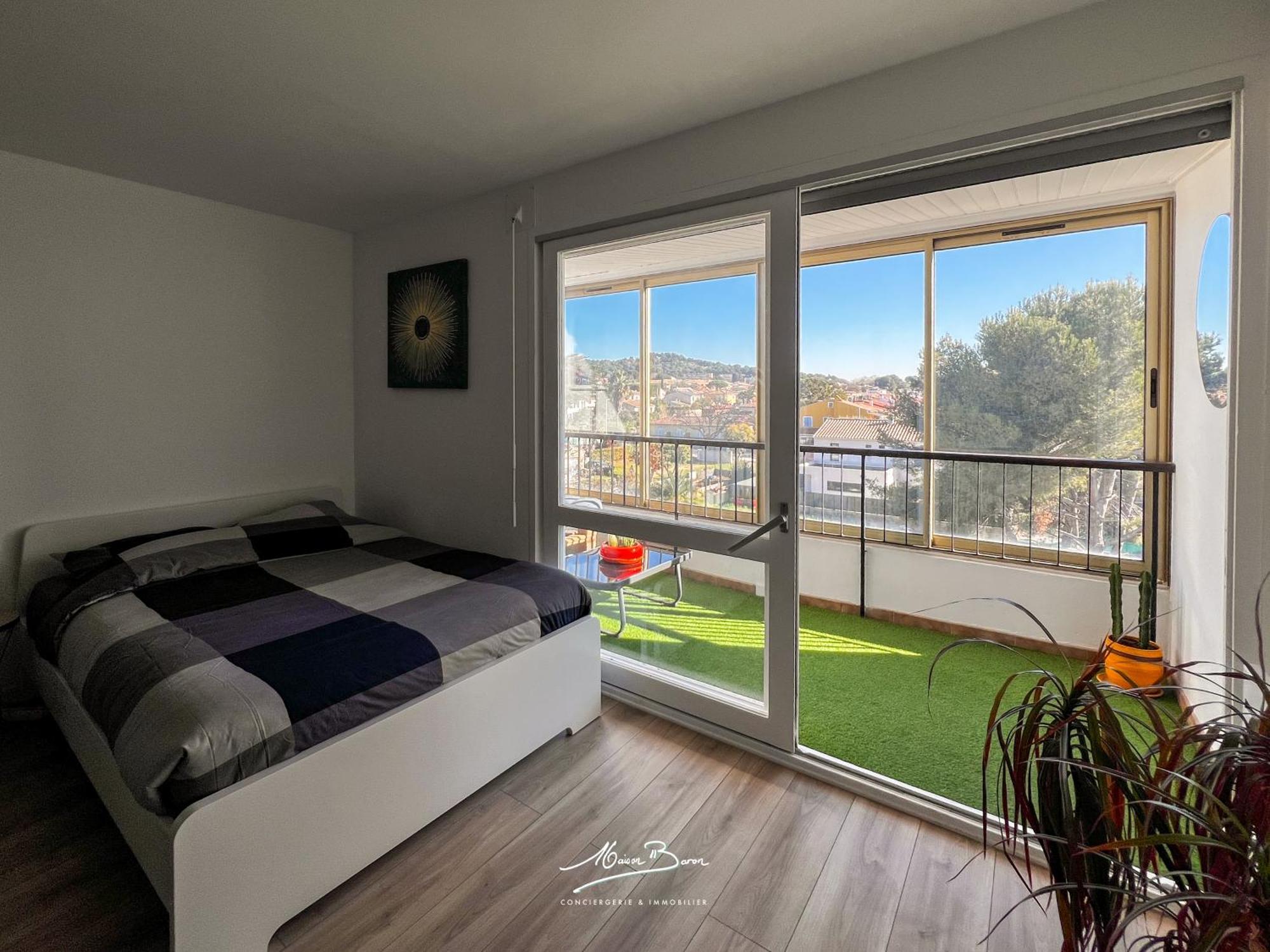Lumineux 4 Couchages Avec Terrasse A 500m De La Plage, Parking Gratuit * Six-Fours-les-Plages