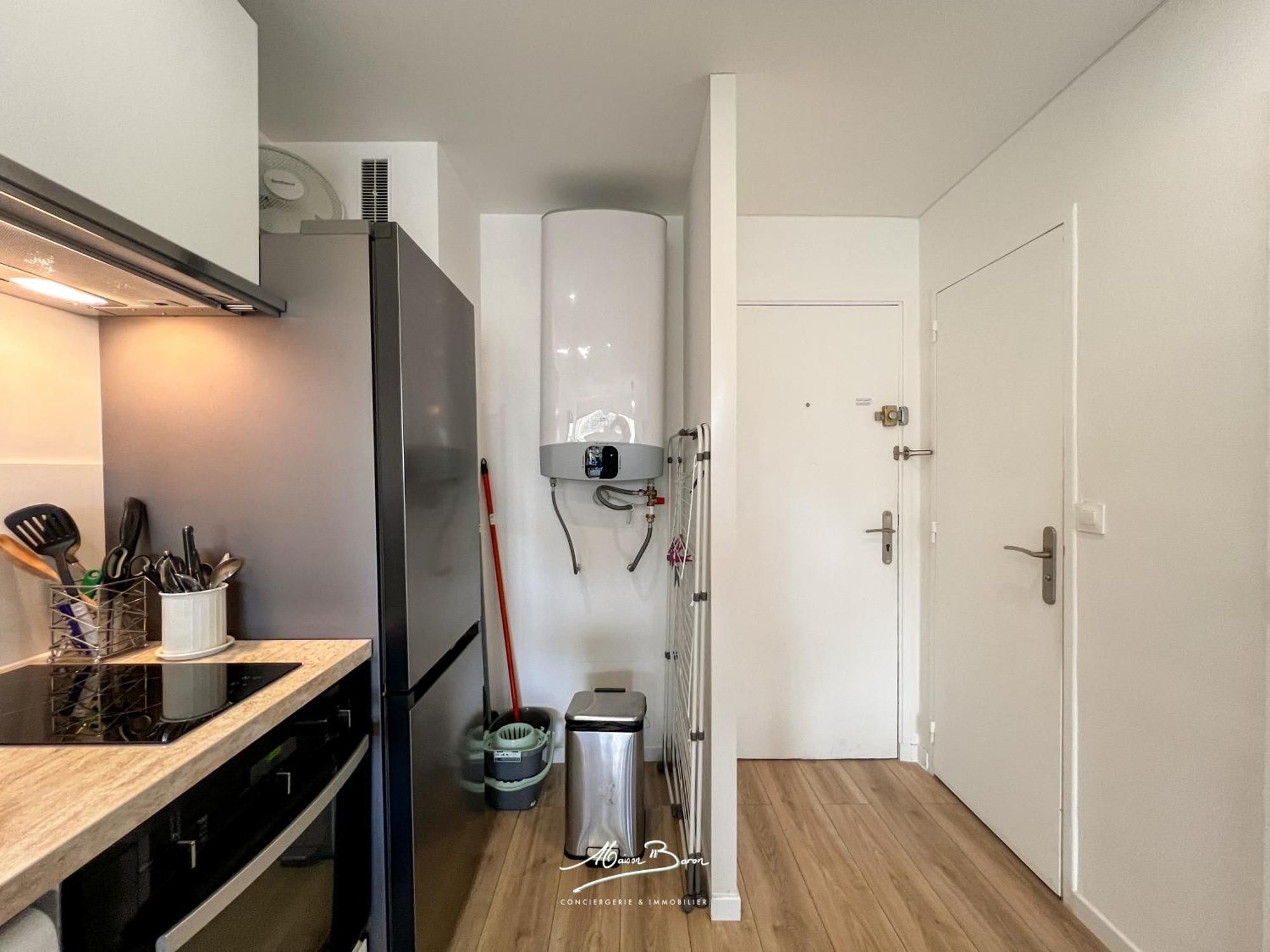Appartement Lumineux 4 Couchages Avec Terrasse A 500m De La Plage, Parking Gratuit