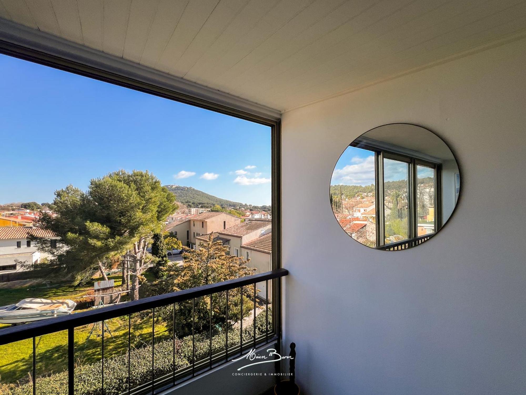 Apartment Lumineux 4 Couchages Avec Terrasse A 500m De La Plage, Parking Gratuit